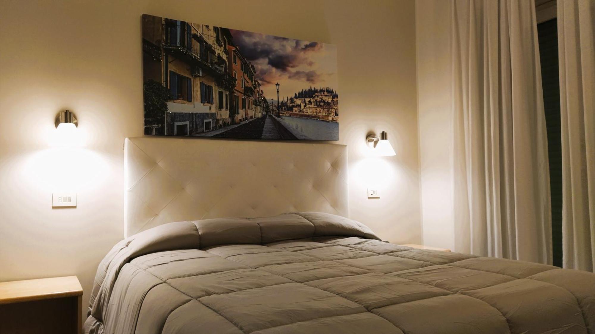 Hotel Andreoli & Miglioranzi San Giovanni Lupatoto Exterior foto